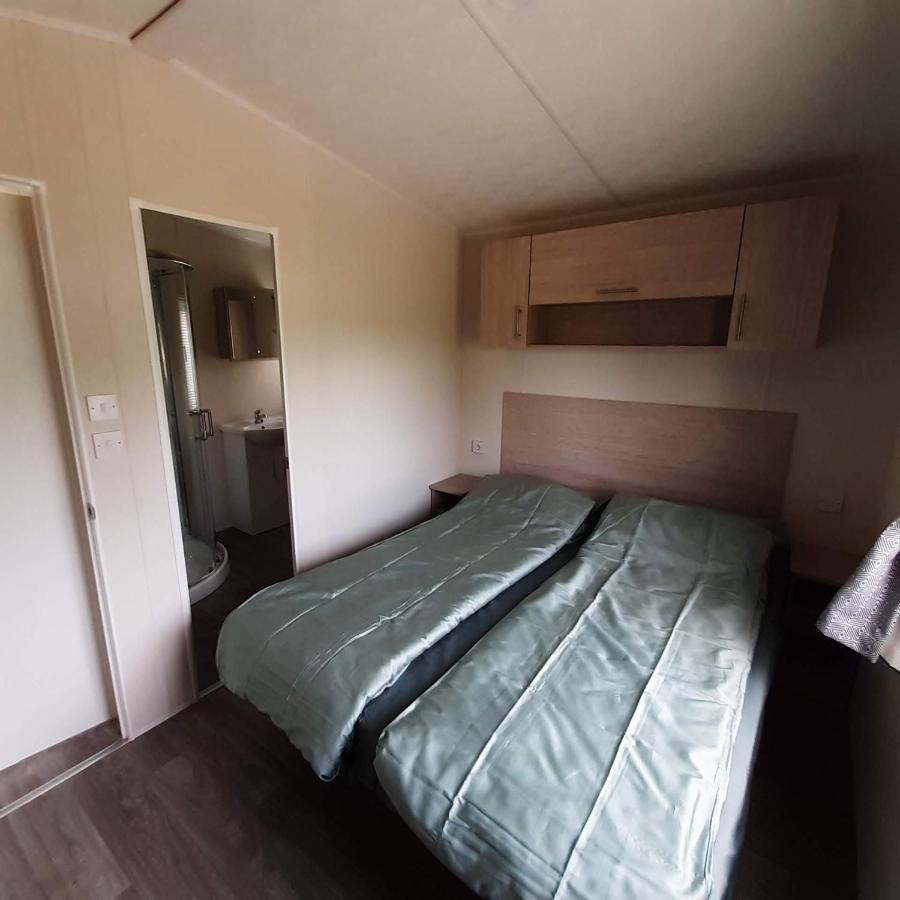 Chalet Weizicht Op Minicamping Hoogelande Grijpskerke المظهر الخارجي الصورة
